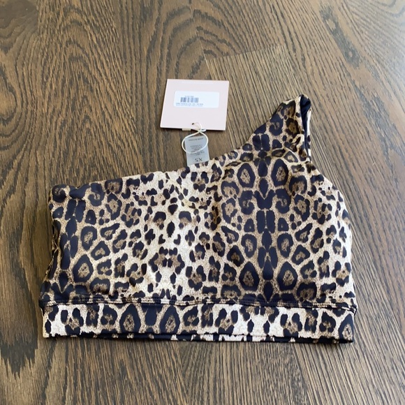 NWT Dreya Leopard One Shoulder SportsBra - Picture 3 of 6